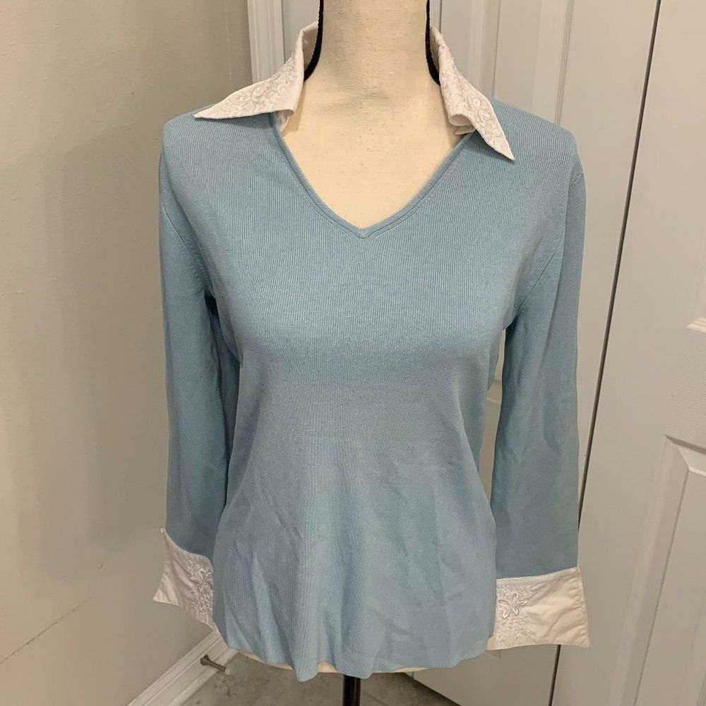 Michelle Nicole Light Blue V-Neck Sweater